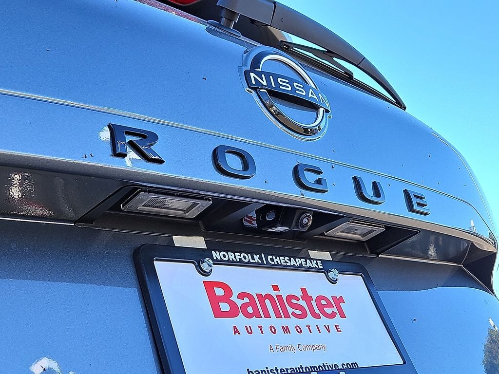 2026 Nissan Rogue Dark Armor