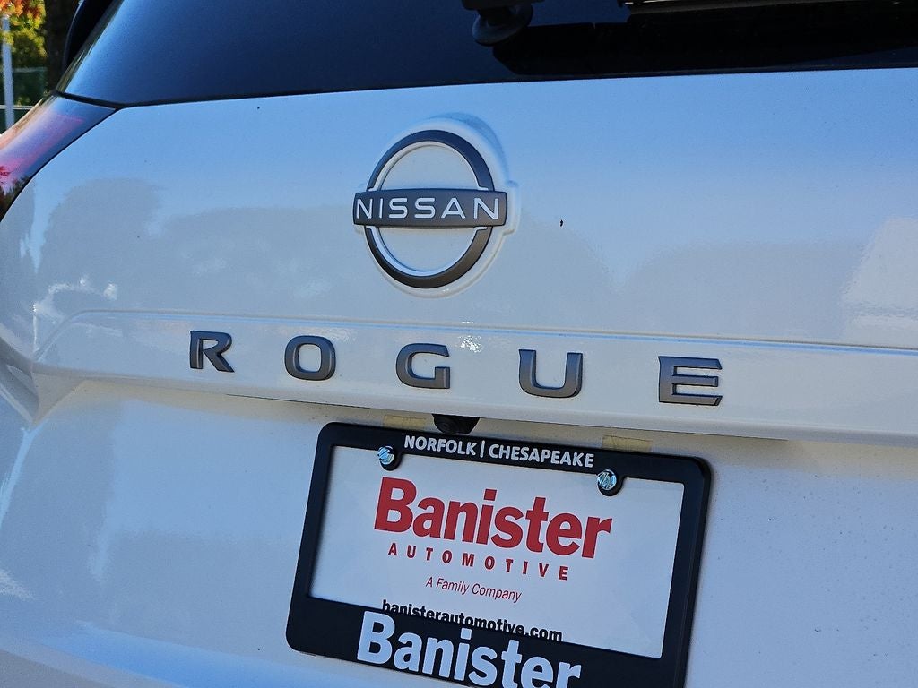 2026 Nissan Rogue SV