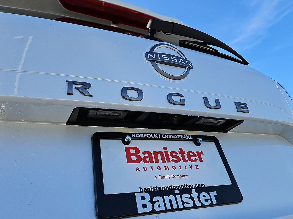 2026 Nissan Rogue SV