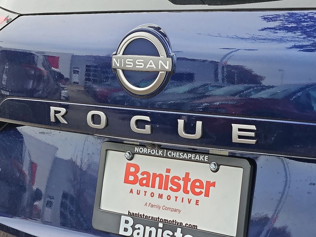 2026 Nissan Rogue SV