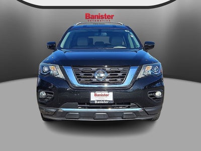 2018 Nissan Pathfinder SL