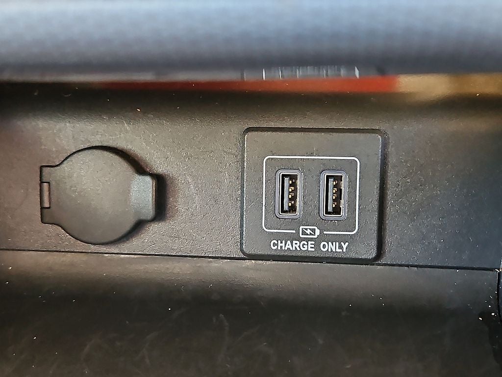 2018 Nissan Pathfinder SL