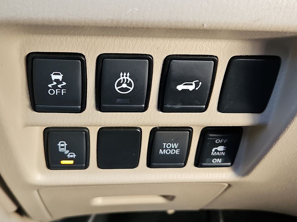 2018 Nissan Pathfinder SL