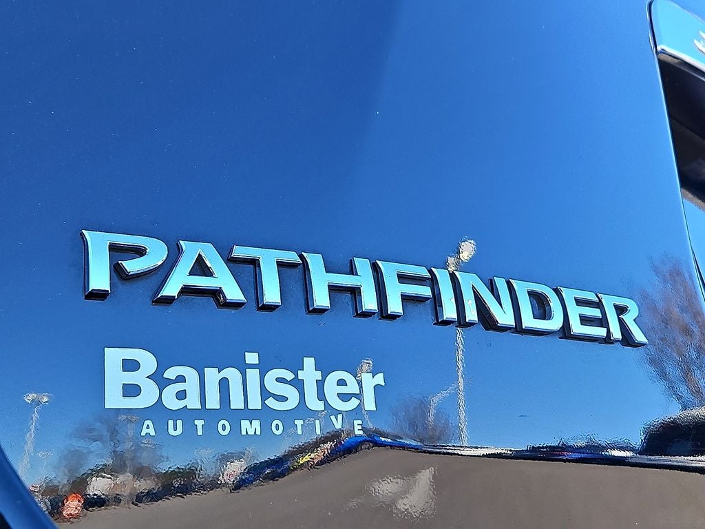 2018 Nissan Pathfinder SL