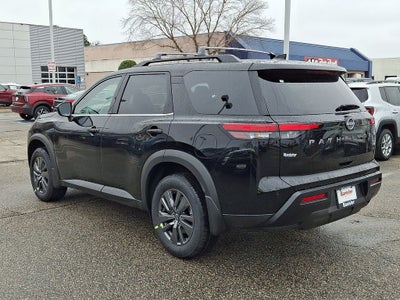 2026 Nissan Pathfinder SV