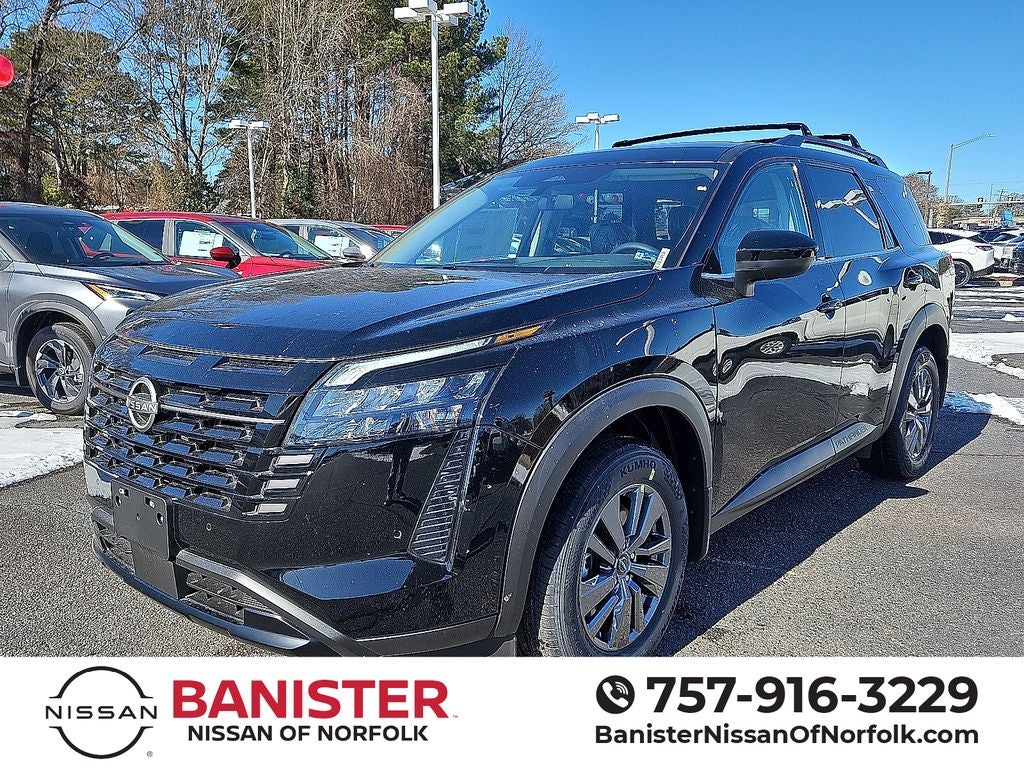 2026 Nissan Pathfinder SV
