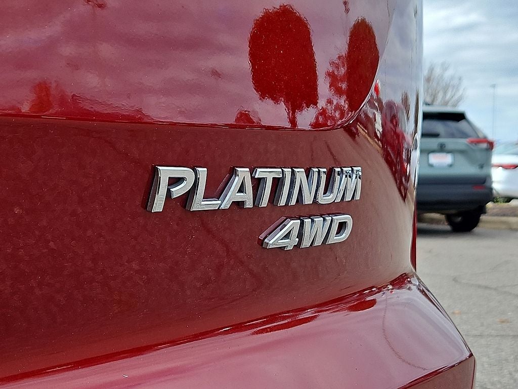 2023 Nissan Pathfinder Platinum