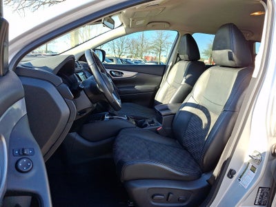 2020 Nissan Rogue Sport SV