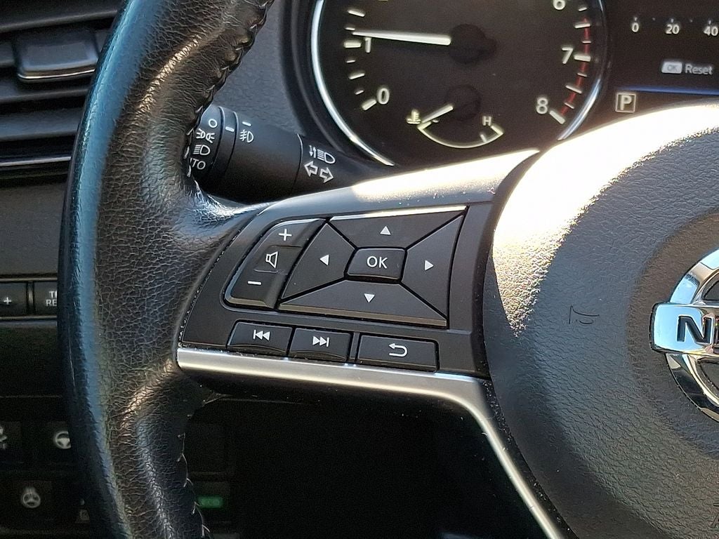 2020 Nissan Rogue Sport SV