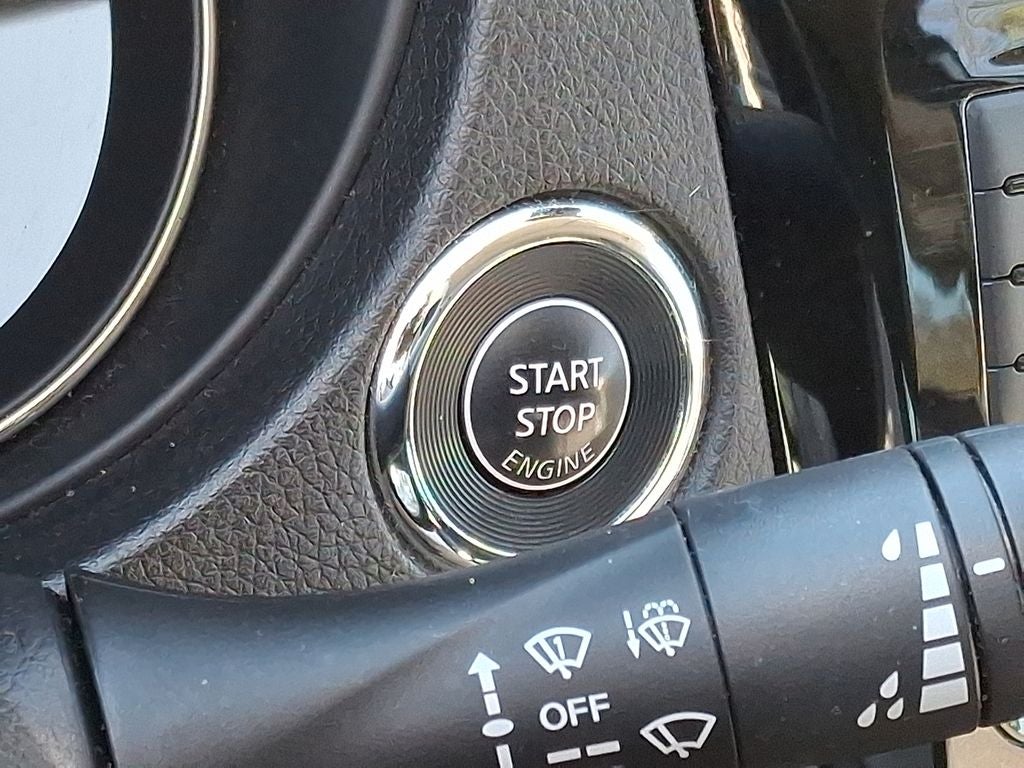 2020 Nissan Rogue Sport SV