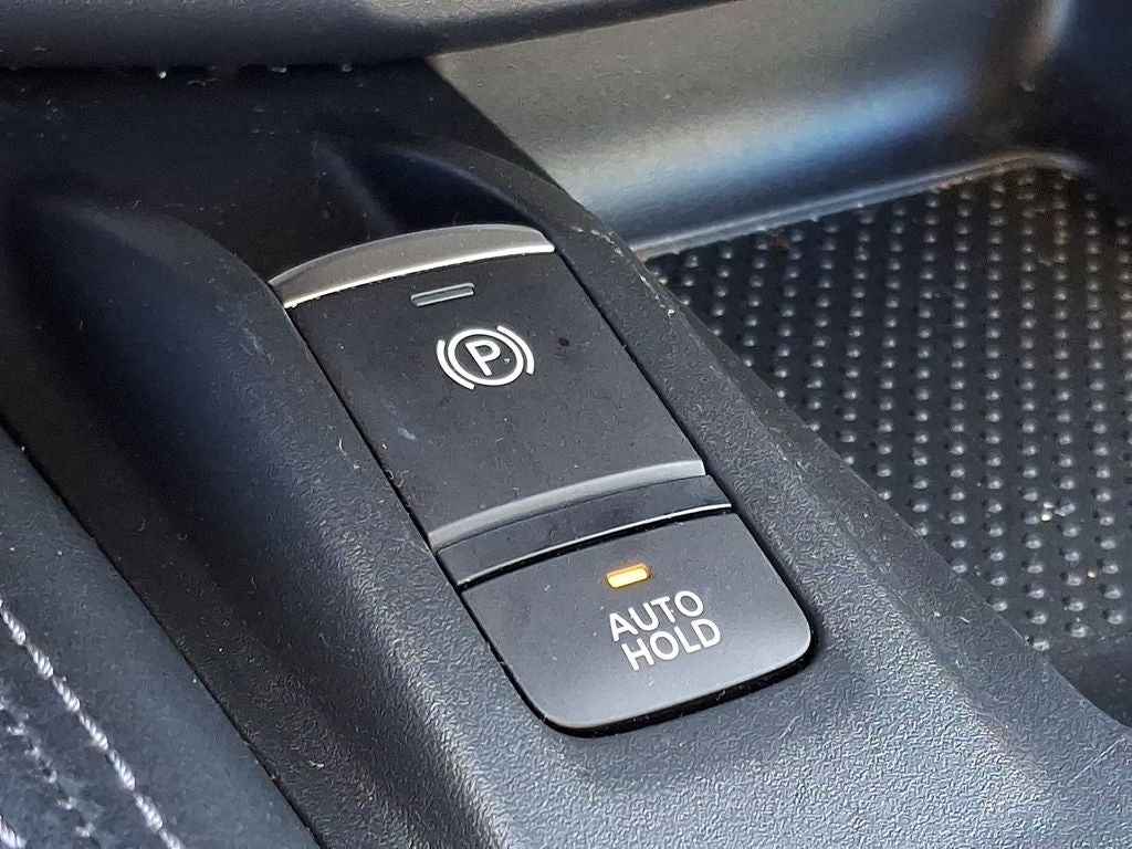 2020 Nissan Rogue Sport SV