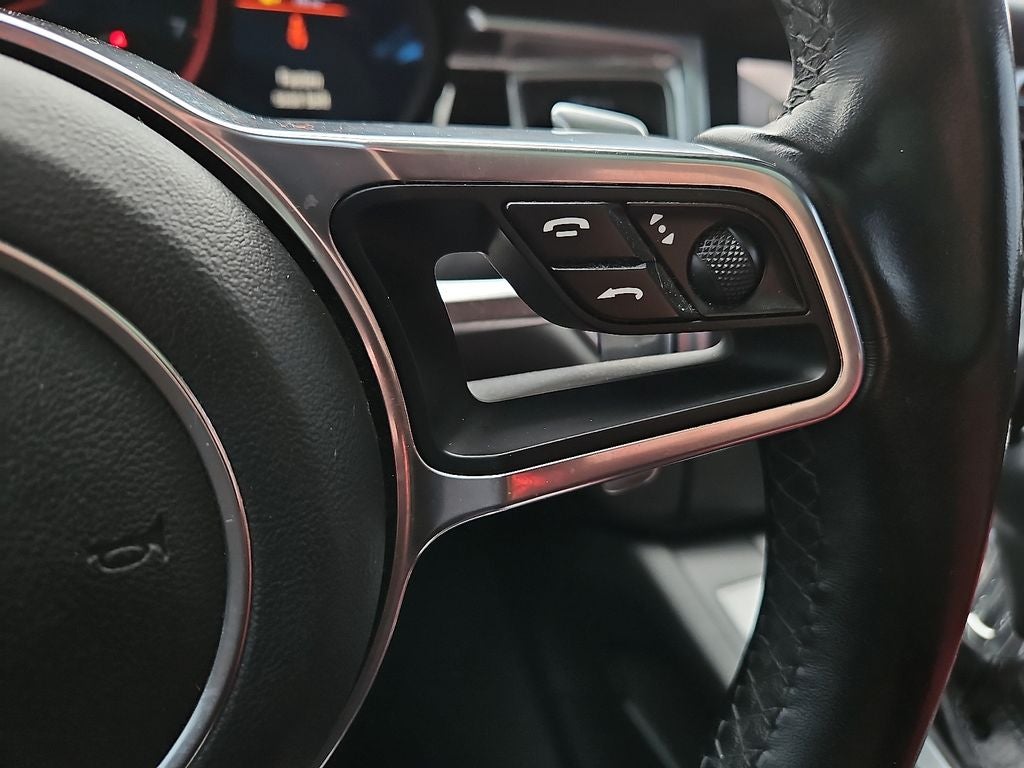 2018 Porsche Macan Base