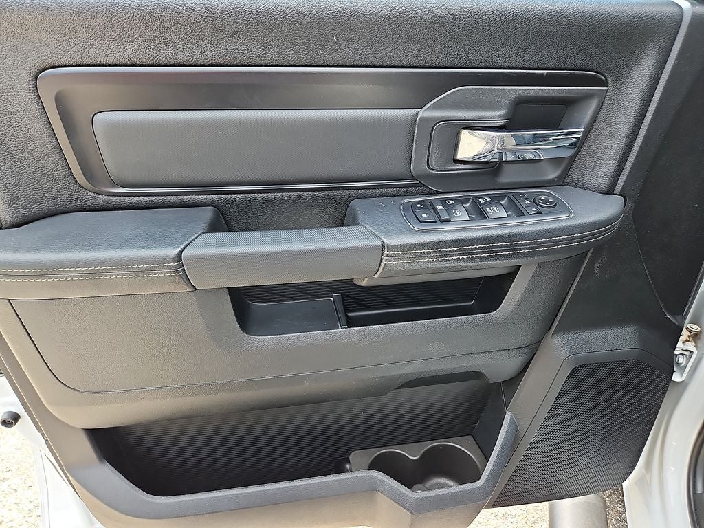 2017 RAM 1500 Rebel Crew Cab 4x4 5'7' Box