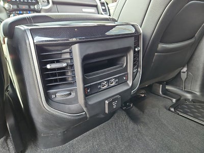 2021 RAM 1500 Laramie Crew Cab 4x4 5'7' Box