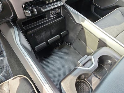 2021 RAM 1500 Laramie Crew Cab 4x4 5'7' Box