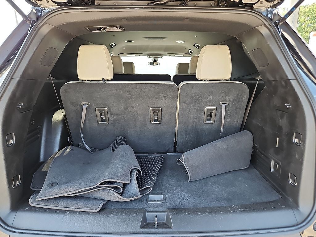 2023 Chevrolet Traverse AWD LS