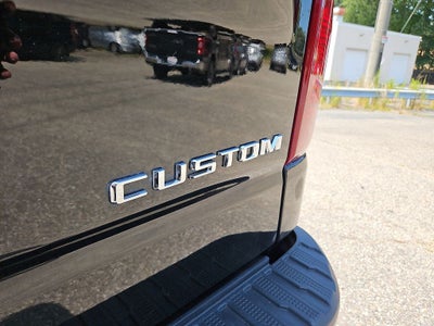 2022 Chevrolet Silverado 1500 4WD Crew Cab Short Bed Custom Trail Boss