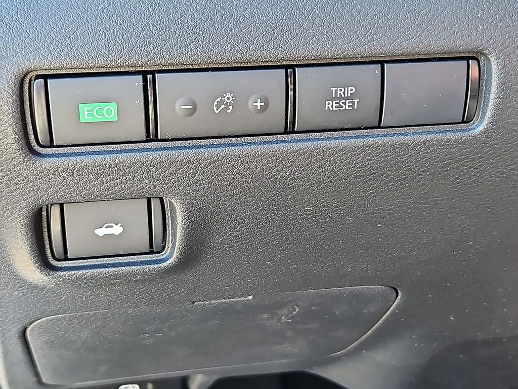 2023 Nissan Sentra SV Xtronic CVT