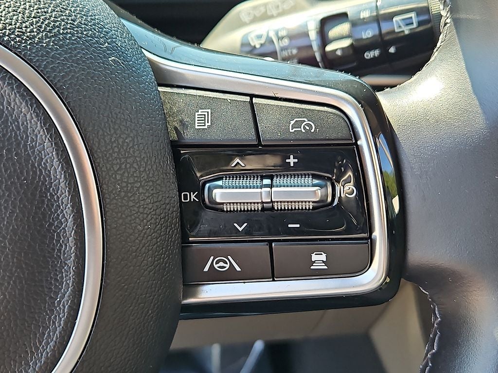 2025 Kia Carnival MPV LXS