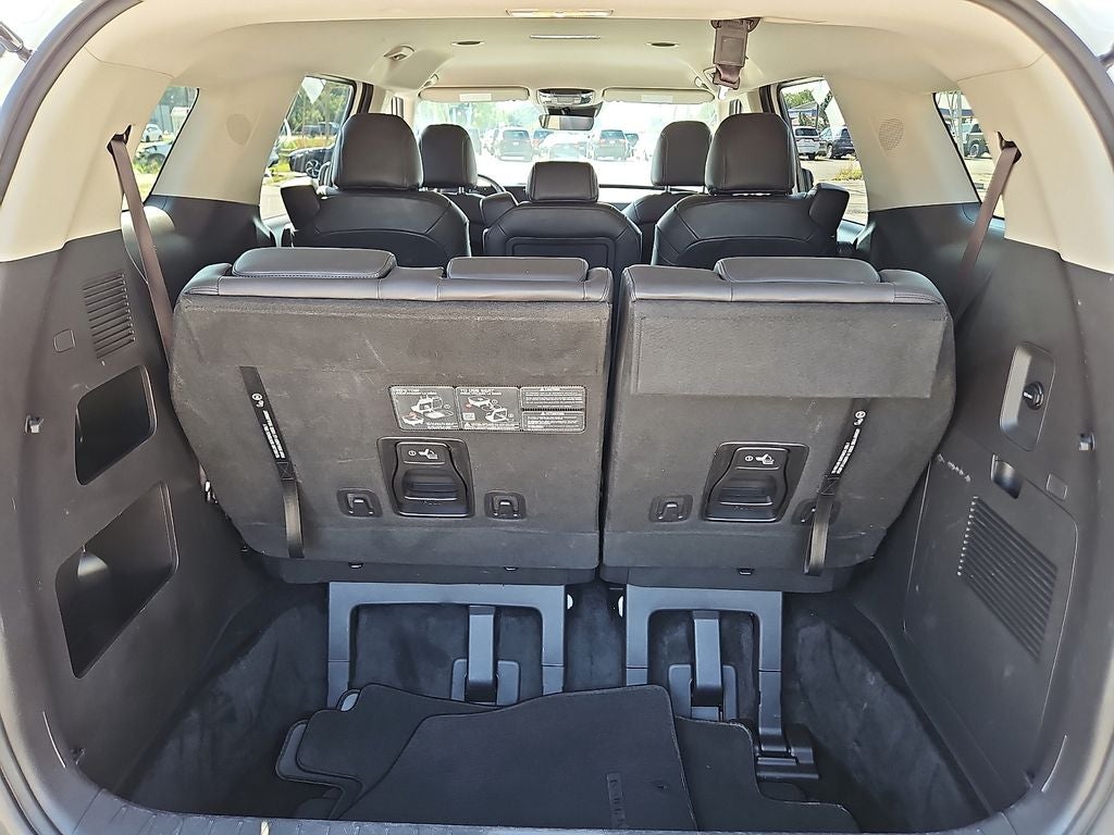2025 Kia Carnival MPV LXS
