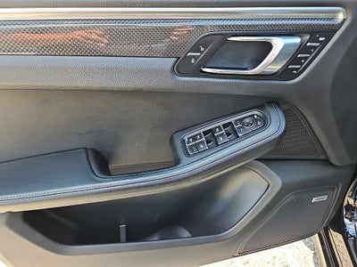 2018 Porsche Macan GTS