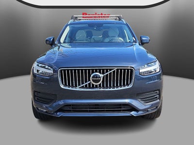 2021 Volvo XC90 T6 Momentum 7 Passenger