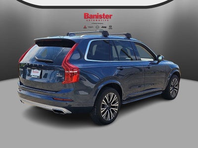 2021 Volvo XC90 T6 Momentum 7 Passenger