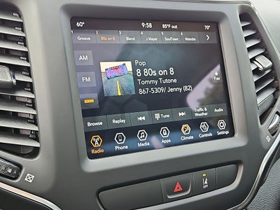 2022 Jeep Cherokee Latitude Lux