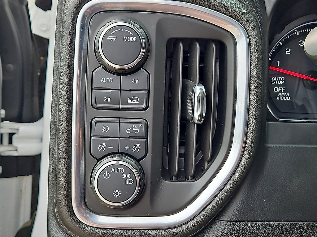 2020 Chevrolet Silverado RST
