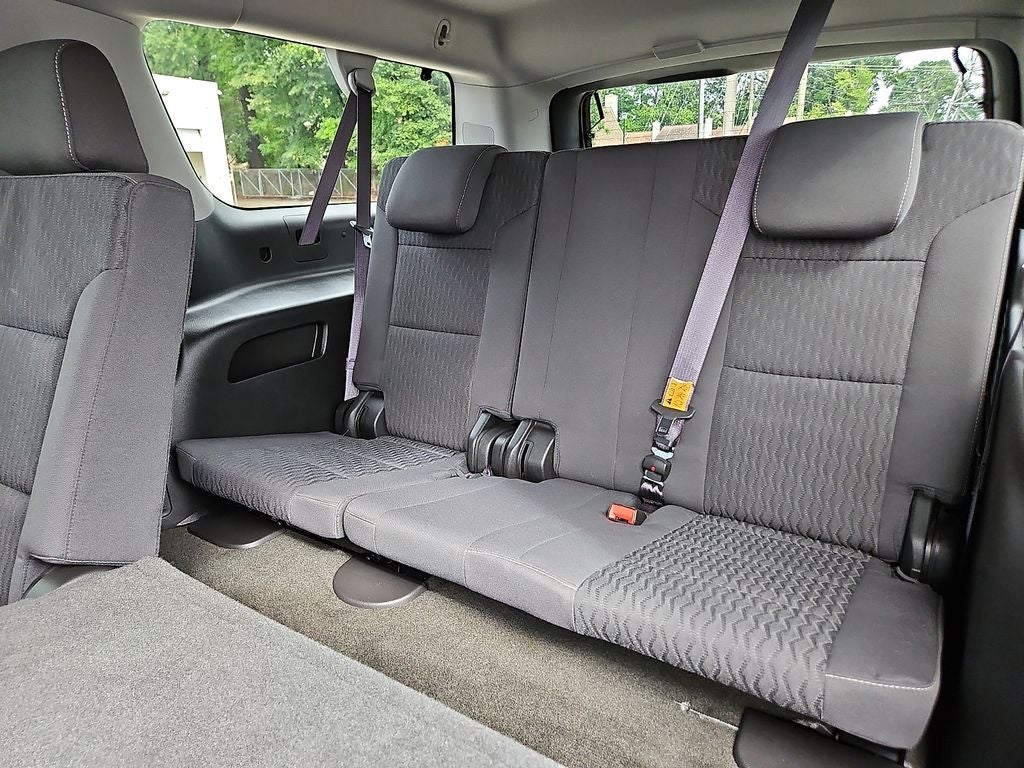 2016 Chevrolet Suburban LS