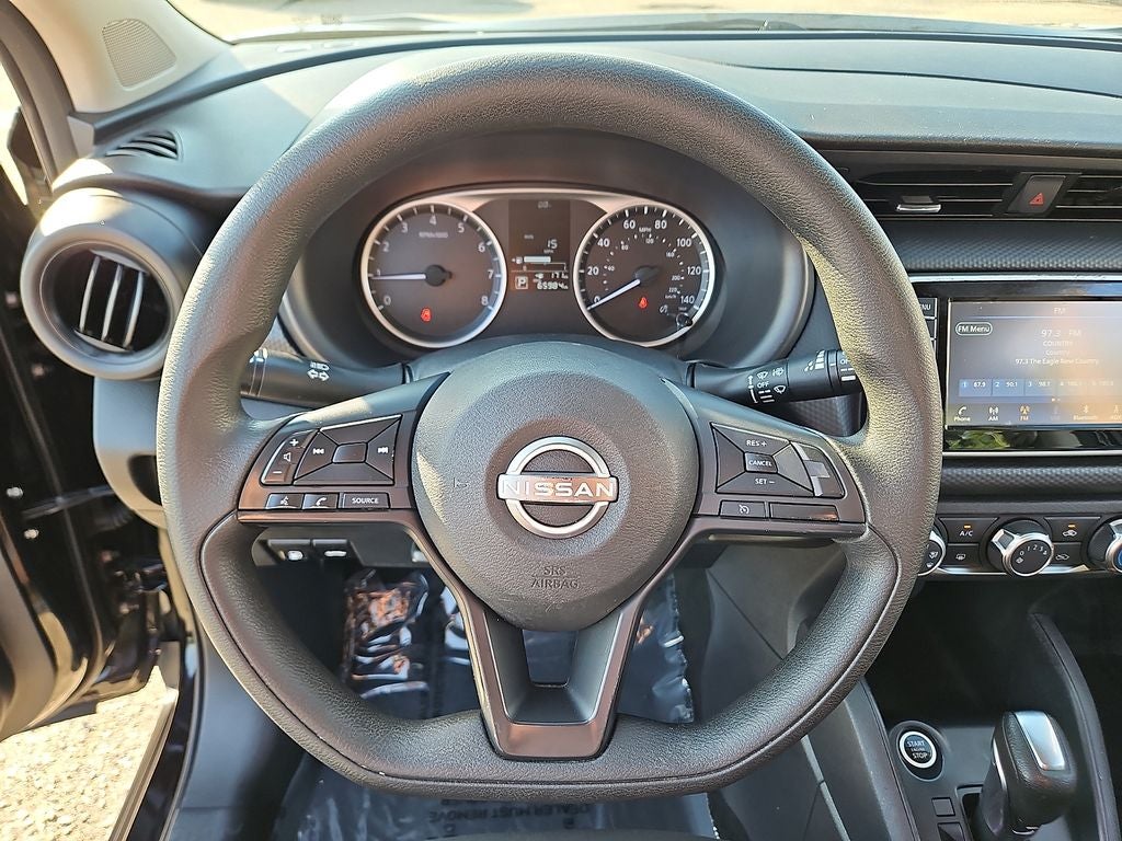 2024 Nissan Kicks S