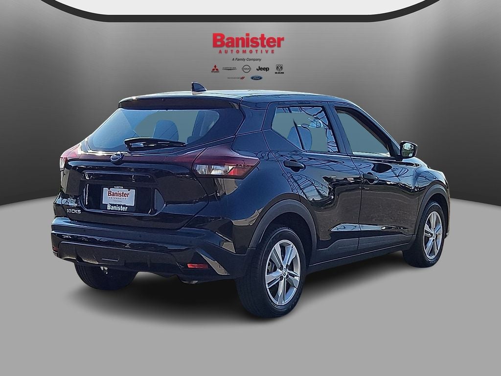 2024 Nissan Kicks S