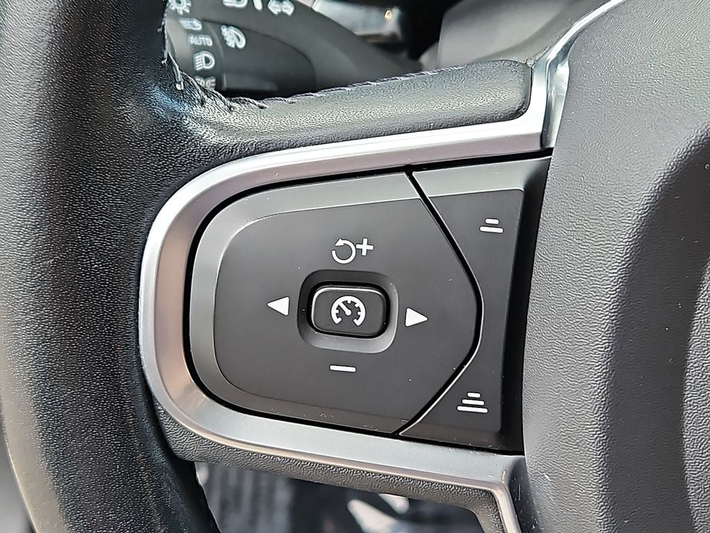 2020 Volvo S60 Momentum
