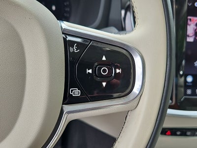 2023 Volvo S60 Plus Dark Theme