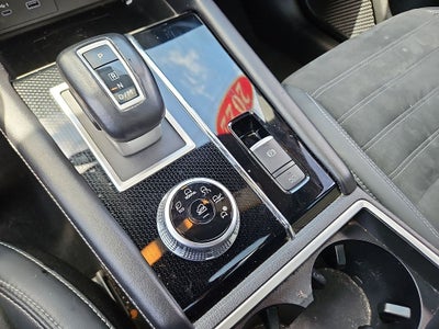 2022 Mitsubishi Outlander Black Edition