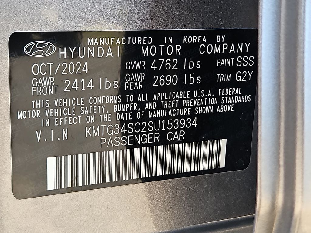 2025 Genesis G70 2.5T