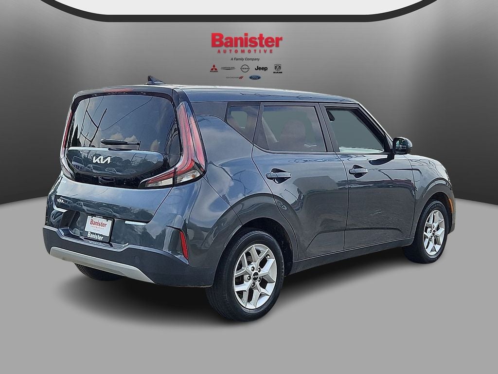 2023 Kia Soul LX