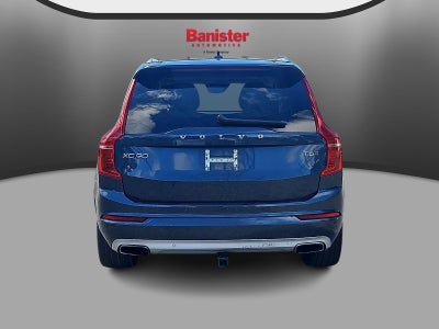 2021 Volvo XC90 Momentum